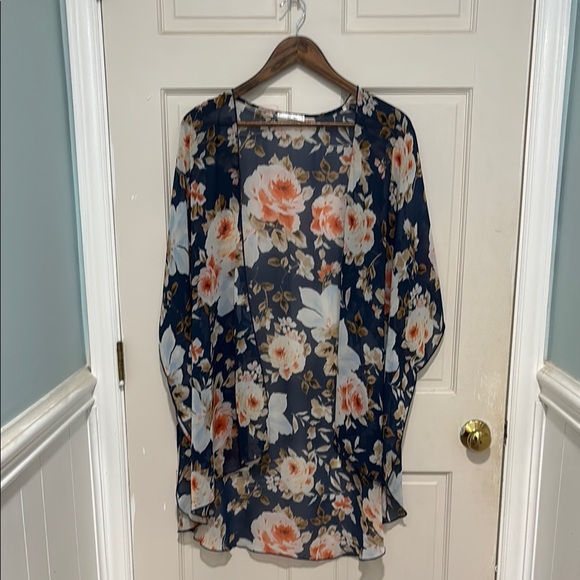 Flowy Boho Style Kimono floral wrap by Emory Park size 1x - Picture 1 of 7